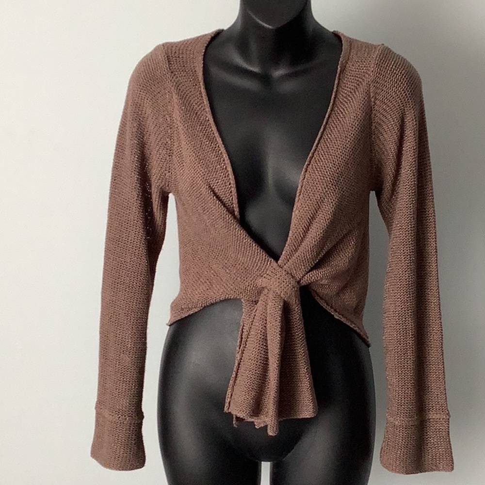 LAURA PETITES |Cropped Sweater - Picture 2 of 14